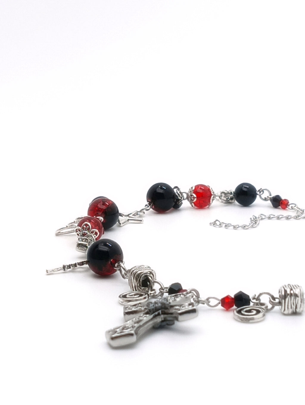 "amane's necklace"